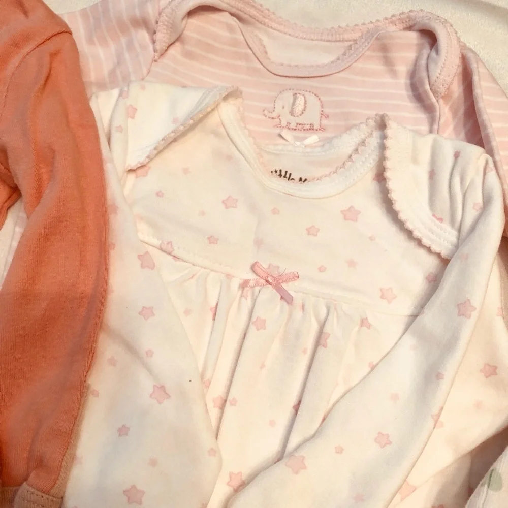 Lot of 8/ 0-3 months old baby girl onesies pajamas sleepwear warm cuddle cute